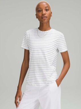 Lululemon Love Crew Short Sleeve T-Shirt